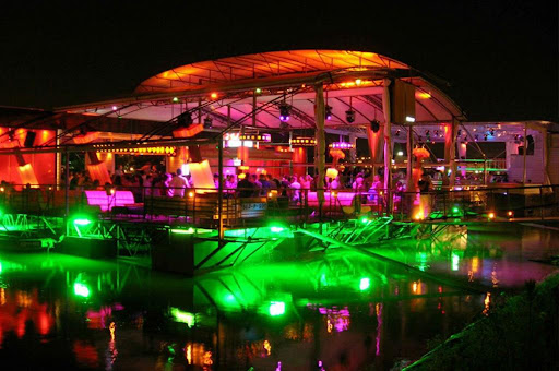 10 Things to do in Belgrade, the Capital of Serbia, Party at Splavovi