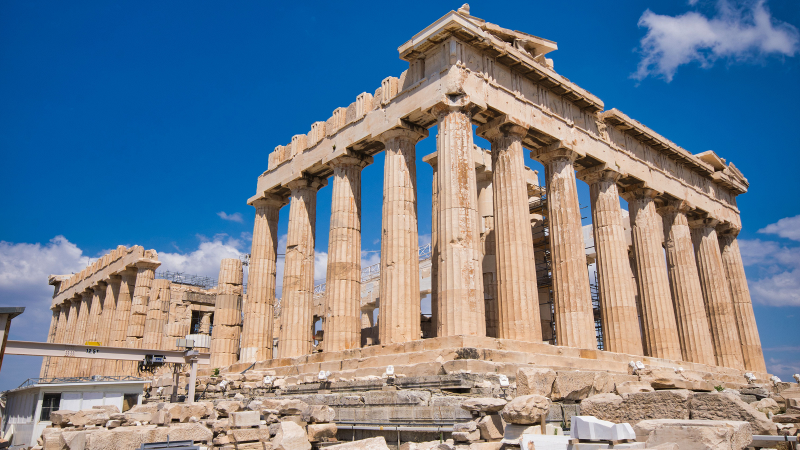 Travelling on a budget in Athens, Greece