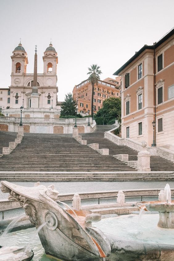 The Spanish Steps - a Stairway to Roman Elegance  